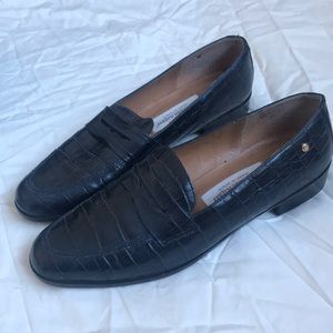 Etienne Aigner Leather Shoes